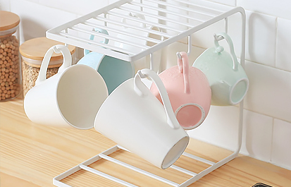 Comment choisir un support en métal pour les tasses de cuisine