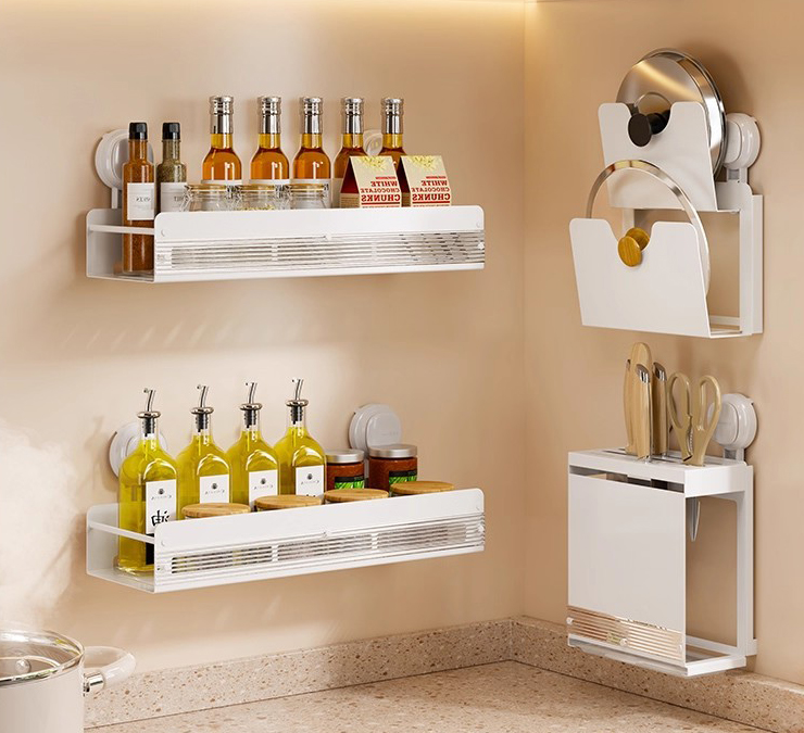 Les comptoirs de cuisine sont toujours en désordre ? Combien d'espace pouvez-vous économiser en choisissant le bon support d'assaisonnement de cuisine ?